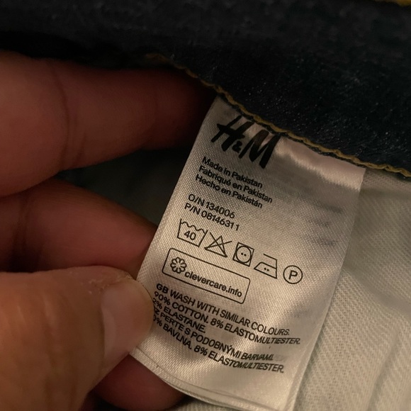 Skinny jeans, has some stretch . H&M - Picture 4 of 5